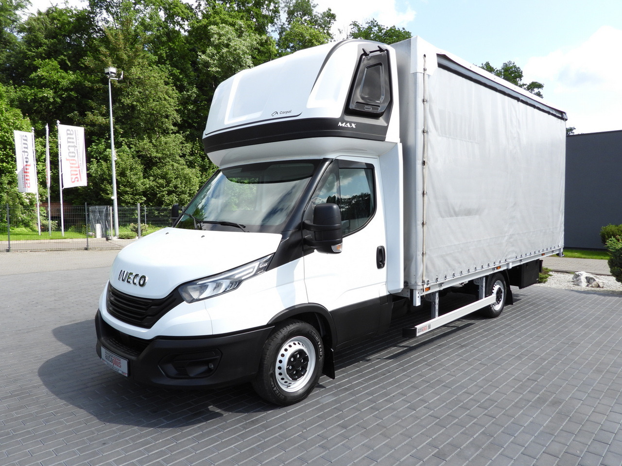 Utilitaire rideaux coulissants (PLSC) IVECO DAILY 35S18 TARPAULIN 10 PALLETS CRUISE CONTROL LED LIGHTS AIR CONDITIONING  180HP: photos 6