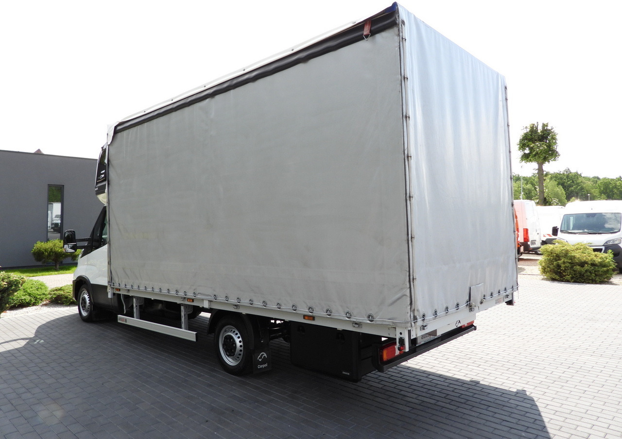 Utilitaire rideaux coulissants (PLSC) IVECO DAILY 35S18 TARPAULIN 10 PALLETS CRUISE CONTROL LED LIGHTS AIR CONDITIONING  180HP: photos 9