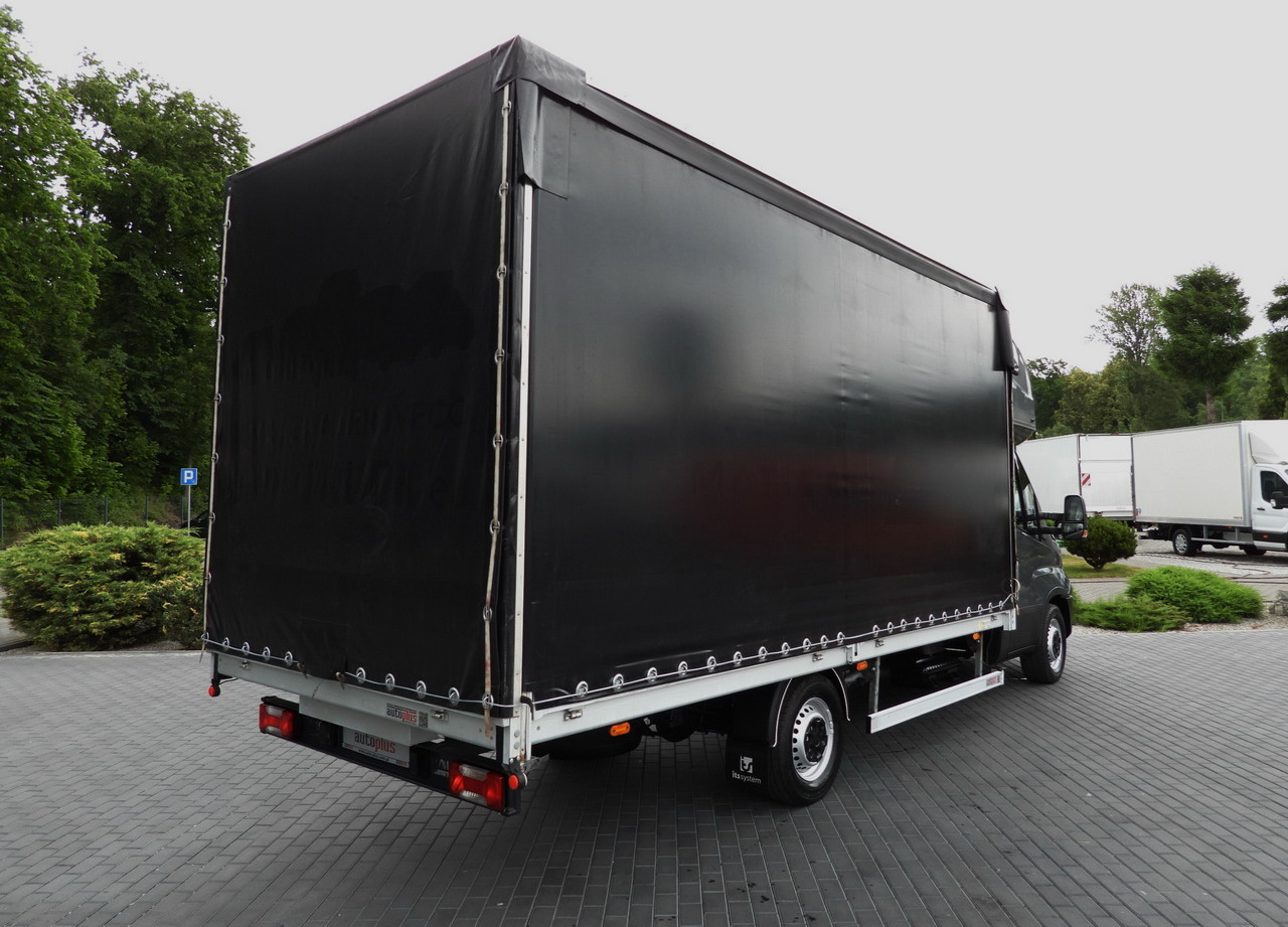 IVECO DAILY 35S18 TARPAULIN 10 PALLETS WEBASTO CRUISE CONTROL PNEUMATICS AUTOMATIC TRANSMISSION HI-MATIC AIR CONDITIONING 180HP - Utilitaire rideaux coulissants (PLSC): photos 3 IVECO DAILY 35S18 TARPAULIN 10 PALLETS WEBASTO CRUISE CONTROL PNEUMATICS AUTOMATIC TRANSMISSION HI-MATIC AIR CONDITIONING 180HP - Utilitaire rideaux coulissants (PLSC): photos 3