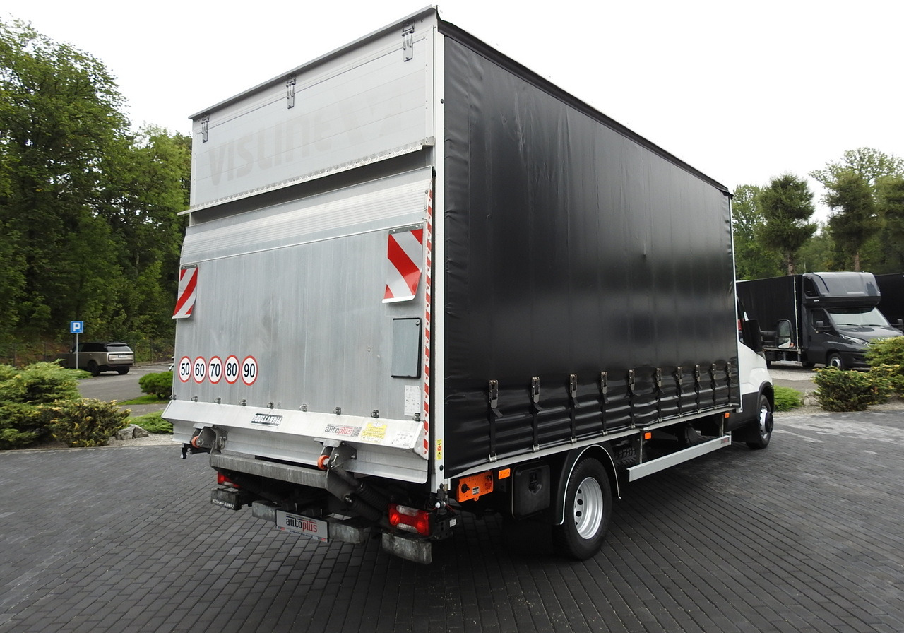 IVECO DAILY 70C18 TARPAULIN LIFT 12 PALLETS WEBASTO CRUISE CONTROL TWIN WHEELS AIR CONDITIONING  180HP - Utilitaire rideaux coulissants (PLSC): photos 3 IVECO DAILY 70C18 TARPAULIN LIFT 12 PALLETS WEBASTO CRUISE CONTROL TWIN WHEELS AIR CONDITIONING  180HP - Utilitaire rideaux coulissants (PLSC): photos 3