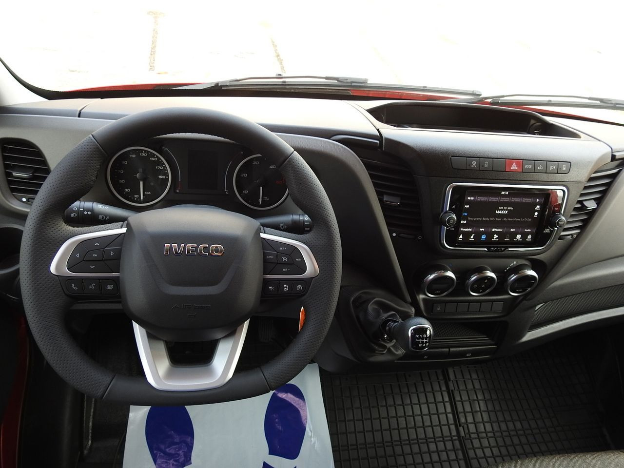 Utilitaire rideaux coulissants (PLSC) neuf IVECO DAILY NEW TARPAULIN 10 PALLETS WEBASTO CRUISE CONTROL NAVIGATION AIR CONDITIONING LED LIGHTS  180HP: photos 33 Utilitaire rideaux coulissants (PLSC) neuf IVECO DAILY NEW TARPAULIN 10 PALLETS WEBASTO CRUISE CONTROL NAVIGATION AIR CONDITIONING LED LIGHTS  180HP: photos 33