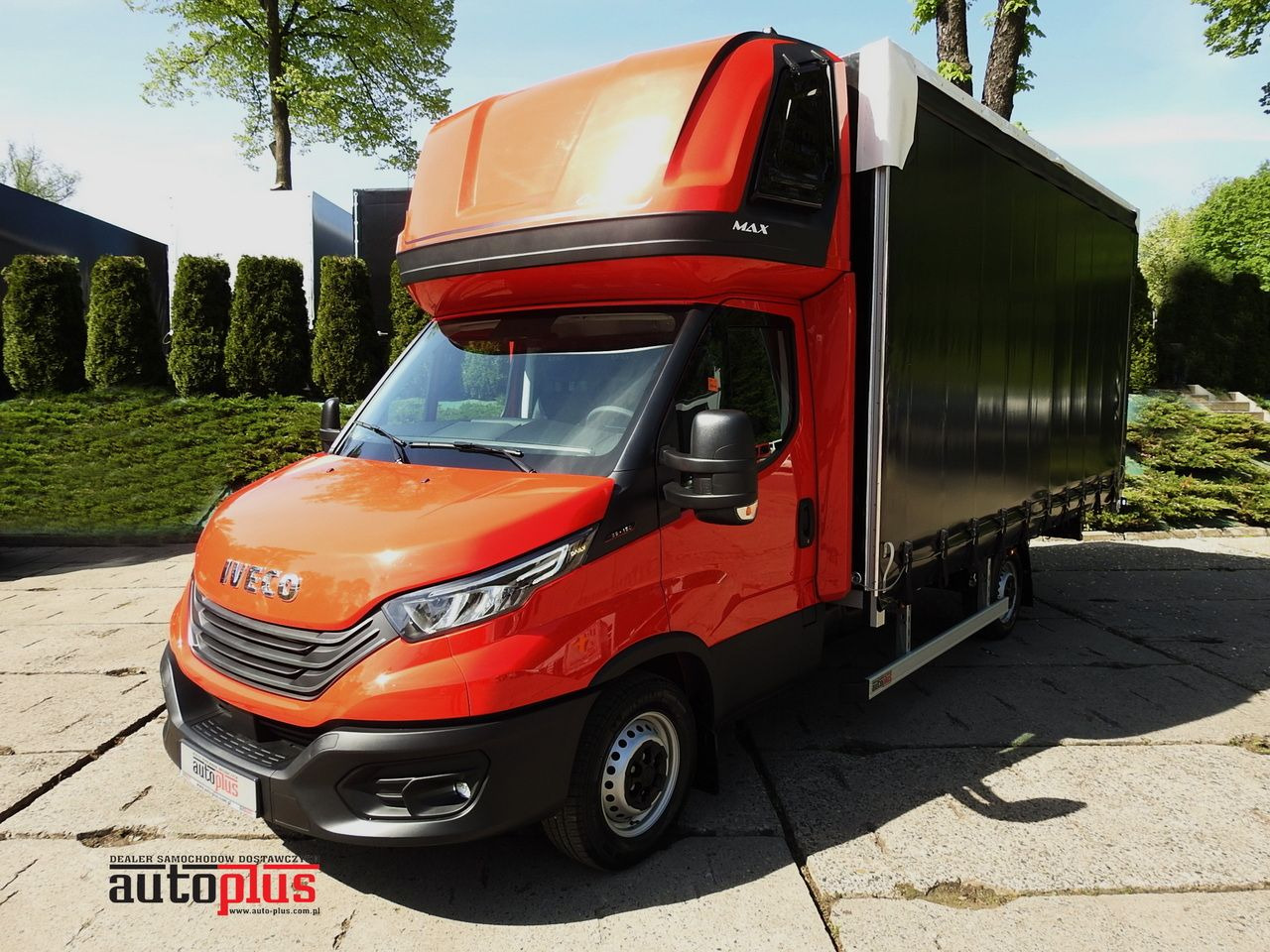 IVECO DAILY NEW TARPAULIN 10 PALLETS WEBASTO CRUISE CONTROL NAVIGATION AIR CONDITIONING LED LIGHTS 180HP - Utilitaire rideaux coulissants (PLSC): photos 1 IVECO DAILY NEW TARPAULIN 10 PALLETS WEBASTO CRUISE CONTROL NAVIGATION AIR CONDITIONING LED LIGHTS 180HP - Utilitaire rideaux coulissants (PLSC): photos 1