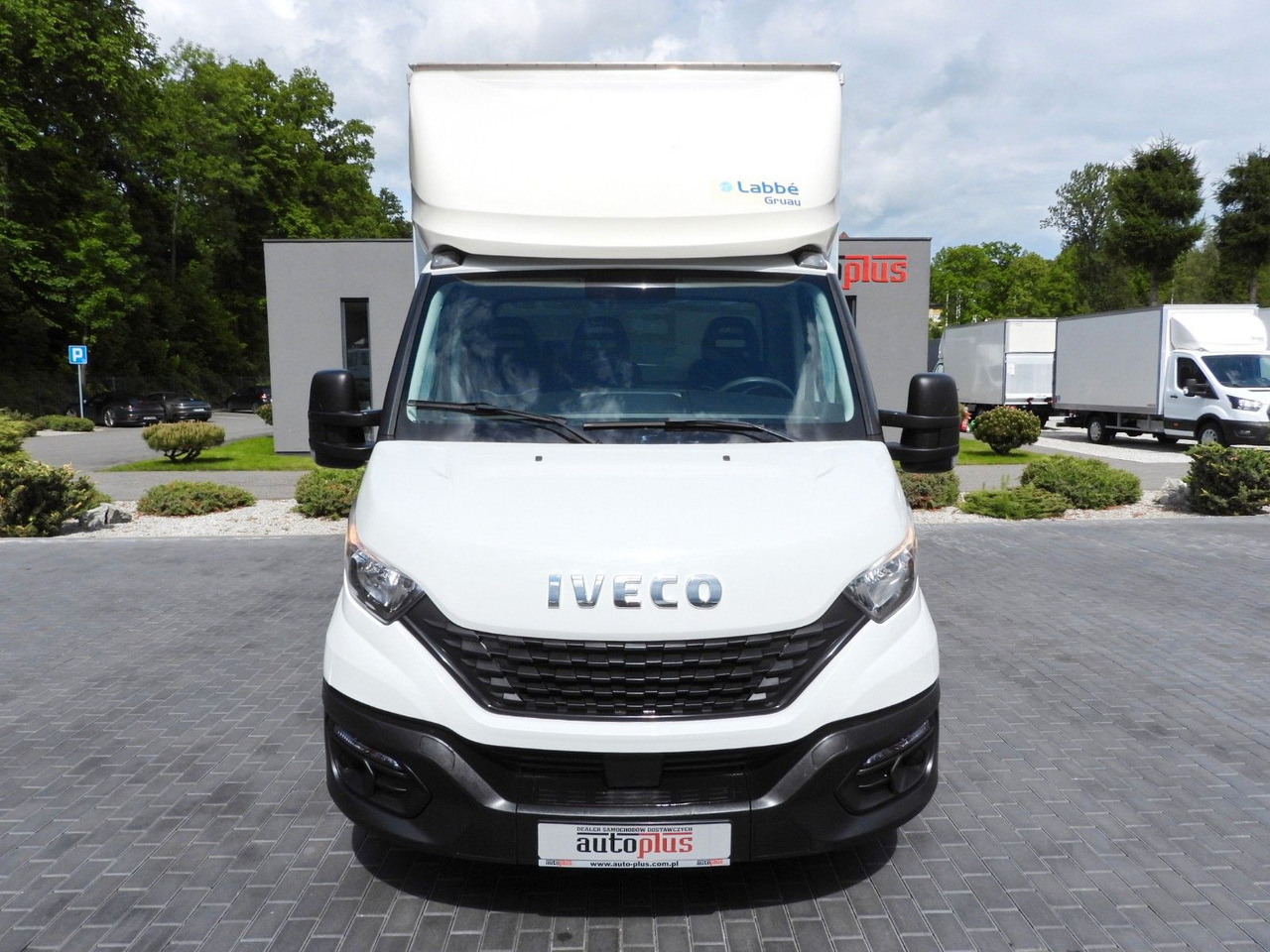 Fourgon grand volume Iveco DAILY 35C16 KOFFER AUFZUG 8 PALETTEN TEMPOMAT Iveco DAILY 35C16 KOFFER AUFZUG 8 PALETTEN TEMPOMAT: photos 5