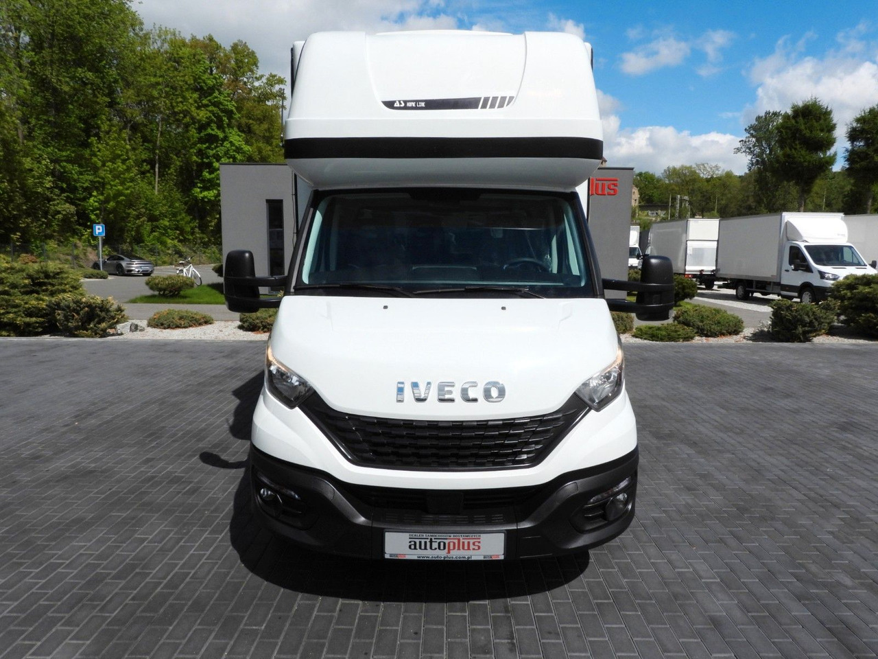 Iveco DAILY 35S18 PRITSCHE PLANE 10 PALETTEN WEBASTO - Utilitaire rideaux coulissants (PLSC): photos 5 Iveco DAILY 35S18 PRITSCHE PLANE 10 PALETTEN WEBASTO - Utilitaire rideaux coulissants (PLSC): photos 5