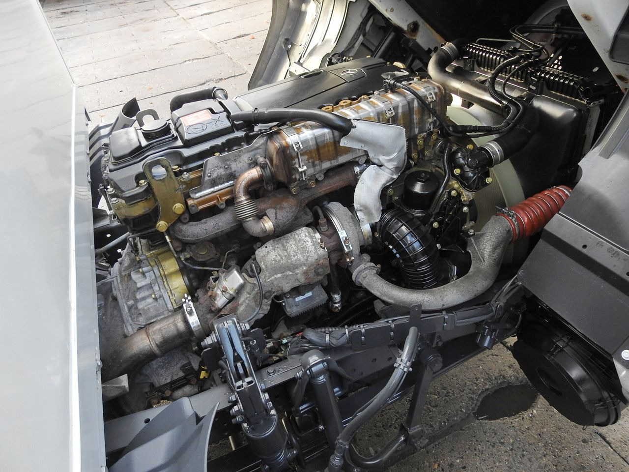 MERCEDES ATEGO 12.24 BOX LIFT 18 PALLETS CRUISE CONTROL AUTOMATIC TRANSMISSION  TWIN WHEELS AIR CONDITIONING  240HP en crédit-bail MERCEDES ATEGO 12.24 BOX LIFT 18 PALLETS CRUISE CONTROL AUTOMATIC TRANSMISSION  TWIN WHEELS AIR CONDITIONING  240HP: photos 30