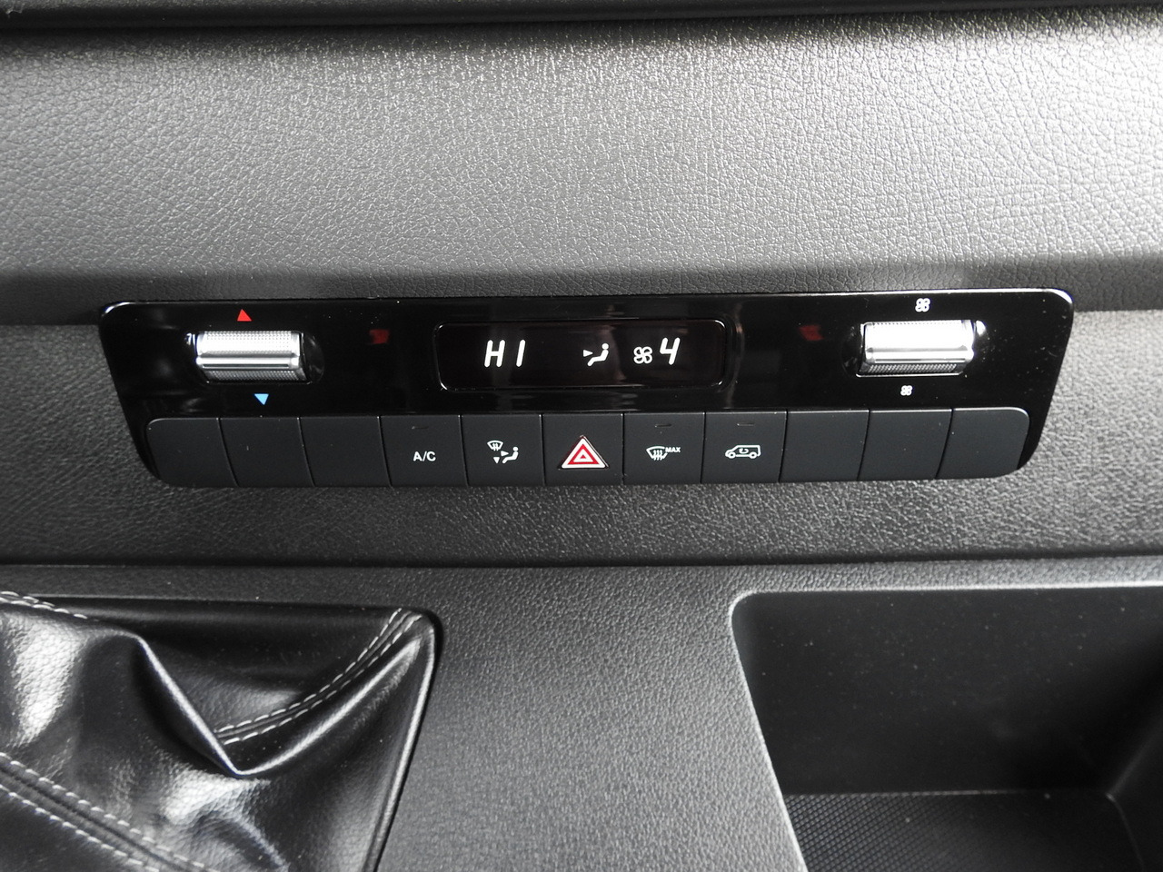 MERCEDES SPRINTER 314 BOX DELIVERY VAN 6 SEATS CRUISE CONTROL AIR CONDITIONING  140HP en crédit-bail MERCEDES SPRINTER 314 BOX DELIVERY VAN 6 SEATS CRUISE CONTROL AIR CONDITIONING  140HP: photos 35 MERCEDES SPRINTER 314 BOX DELIVERY VAN 6 SEATS CRUISE CONTROL AIR CONDITIONING  140HP en crédit-bail MERCEDES SPRINTER 314 BOX DELIVERY VAN 6 SEATS CRUISE CONTROL AIR CONDITIONING  140HP: photos 35