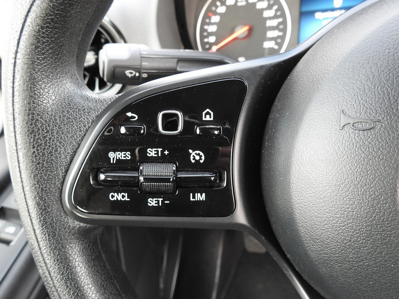 MERCEDES SPRINTER 314 BOX DELIVERY VAN 6 SEATS CRUISE CONTROL AIR CONDITIONING  140HP en crédit-bail MERCEDES SPRINTER 314 BOX DELIVERY VAN 6 SEATS CRUISE CONTROL AIR CONDITIONING  140HP: photos 29 MERCEDES SPRINTER 314 BOX DELIVERY VAN 6 SEATS CRUISE CONTROL AIR CONDITIONING  140HP en crédit-bail MERCEDES SPRINTER 314 BOX DELIVERY VAN 6 SEATS CRUISE CONTROL AIR CONDITIONING  140HP: photos 29