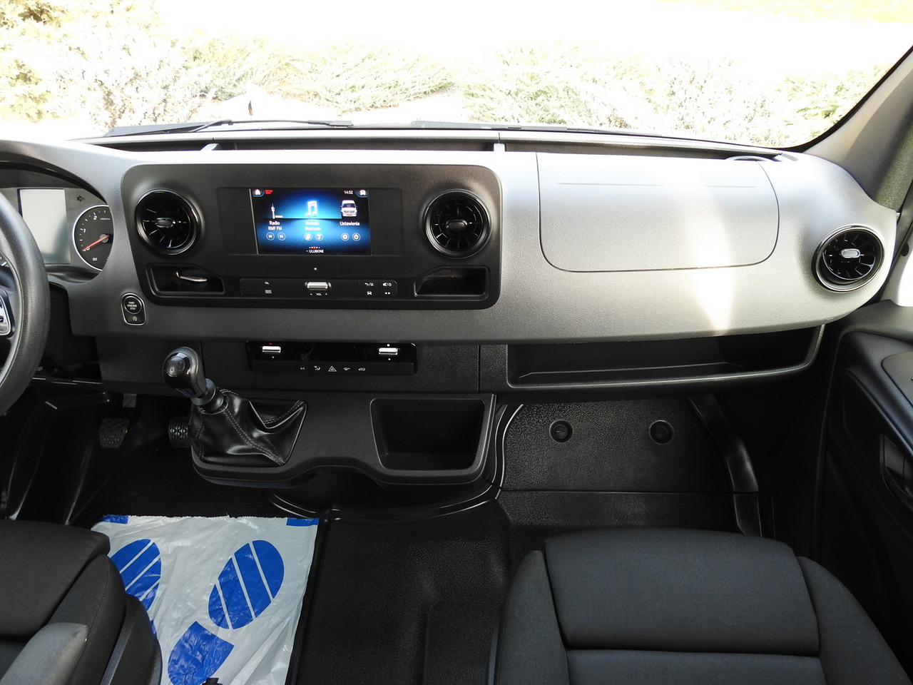 MERCEDES SPRINTER 314 BOX DELIVERY VAN 6 SEATS CRUISE CONTROL AIR CONDITIONING  140HP en crédit-bail MERCEDES SPRINTER 314 BOX DELIVERY VAN 6 SEATS CRUISE CONTROL AIR CONDITIONING  140HP: photos 32 MERCEDES SPRINTER 314 BOX DELIVERY VAN 6 SEATS CRUISE CONTROL AIR CONDITIONING  140HP en crédit-bail MERCEDES SPRINTER 314 BOX DELIVERY VAN 6 SEATS CRUISE CONTROL AIR CONDITIONING  140HP: photos 32