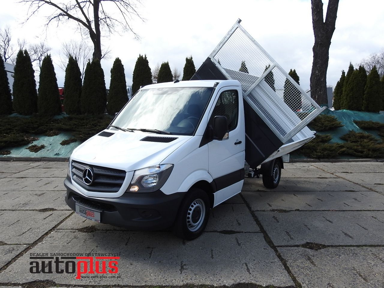 MERCEDES SPRINTER 316 THREE-WAY TIPPER CRUISE CONTROL AUTOMATIC TRANSMISSION AIR CONDITIONING 160HP - Utilitaire benne: photos 1 MERCEDES SPRINTER 316 THREE-WAY TIPPER CRUISE CONTROL AUTOMATIC TRANSMISSION AIR CONDITIONING 160HP - Utilitaire benne: photos 1