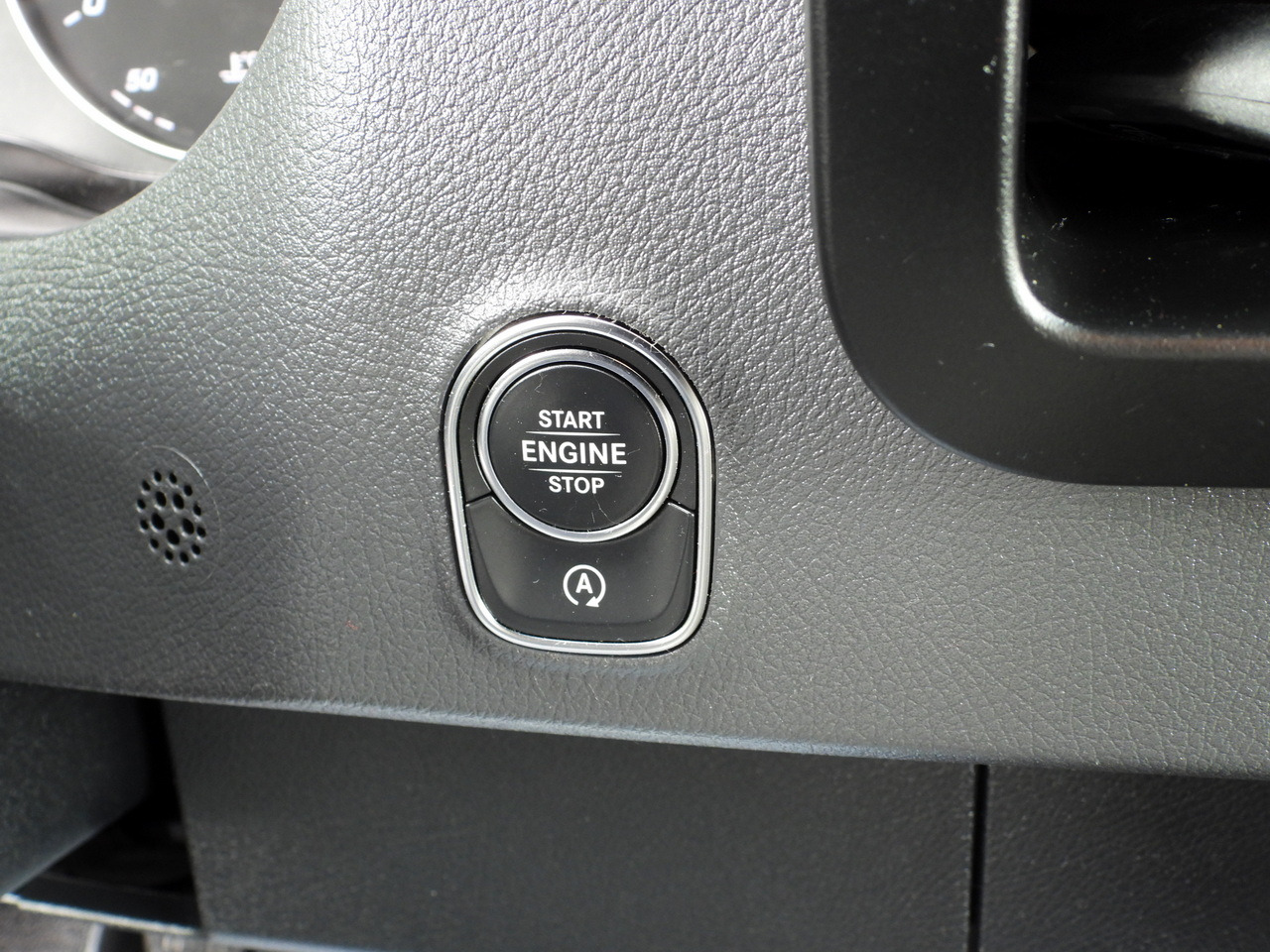 MERCEDES SPRINTER 519  TARPAULIN 8 PALLETS WEBASTO CRUISE CONTROL TWIN WHEELS AIR CONDITIONING  190HP en crédit-bail MERCEDES SPRINTER 519  TARPAULIN 8 PALLETS WEBASTO CRUISE CONTROL TWIN WHEELS AIR CONDITIONING  190HP: photos 39