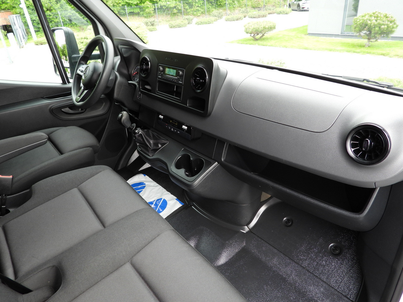 MERCEDES SPRINTER 519  TARPAULIN 8 PALLETS WEBASTO CRUISE CONTROL TWIN WHEELS AIR CONDITIONING  190HP en crédit-bail MERCEDES SPRINTER 519  TARPAULIN 8 PALLETS WEBASTO CRUISE CONTROL TWIN WHEELS AIR CONDITIONING  190HP: photos 44