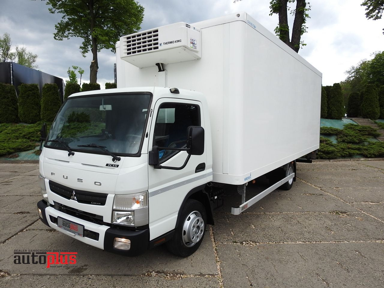 MITSUBISHI CANTER FUSO 7C15 REGRIGERATOR BOX -4*C LIFT POWER SUPPLY 230V AIR CONDITIONING AUTOMATIC TRANSMISSION 150HP - Camion frigorifique: photos 1 MITSUBISHI CANTER FUSO 7C15 REGRIGERATOR BOX -4*C LIFT POWER SUPPLY 230V AIR CONDITIONING AUTOMATIC TRANSMISSION 150HP - Camion frigorifique: photos 1