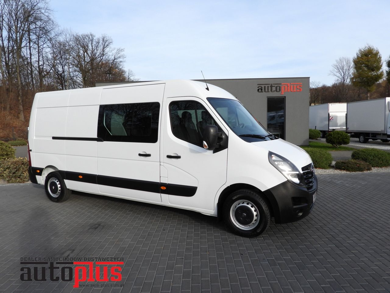 OPEL MOVANO BOX DELIVERY VAN 7 SEATS LED LIGHTS 135HP - Fourgon utilitaire: photos 1 OPEL MOVANO BOX DELIVERY VAN 7 SEATS LED LIGHTS 135HP - Fourgon utilitaire: photos 1