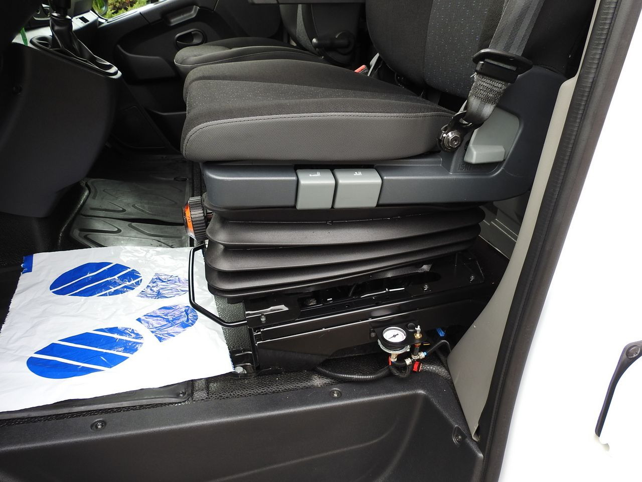 Utilitaire rideaux coulissants (PLSC) OPEL MOVANO: photos 32 Utilitaire rideaux coulissants (PLSC) OPEL MOVANO: photos 32