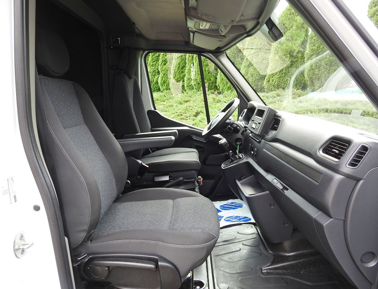 Utilitaire rideaux coulissants (PLSC) OPEL MOVANO: photos 43 Utilitaire rideaux coulissants (PLSC) OPEL MOVANO: photos 43