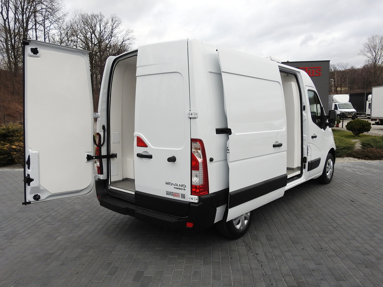 OPEL MOVANO REFRIGERATOR VAN 0*C CRUISE CONTROL NAVIGATION AIR CONDITIONING LED LIGHTS 150HP - Utilitaire frigorifique: photos 3 OPEL MOVANO REFRIGERATOR VAN 0*C CRUISE CONTROL NAVIGATION AIR CONDITIONING LED LIGHTS 150HP - Utilitaire frigorifique: photos 3