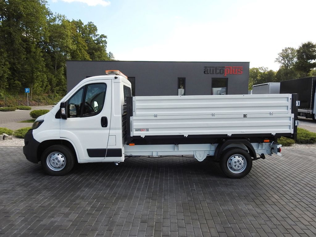Utilitaire benne Peugeot BOXER DREISEITENKIPPER KLIMAANLAGE 130PS: photos 10