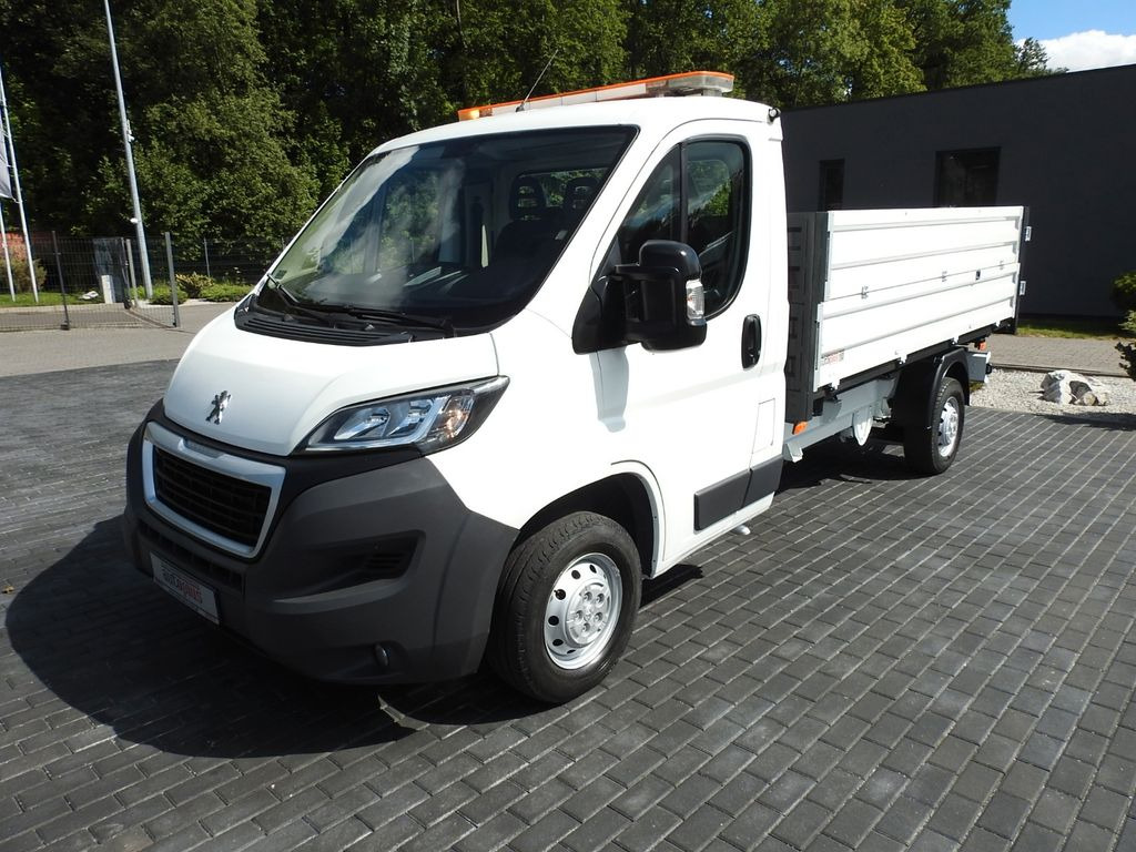 Utilitaire benne Peugeot BOXER DREISEITENKIPPER KLIMAANLAGE 130PS: photos 6