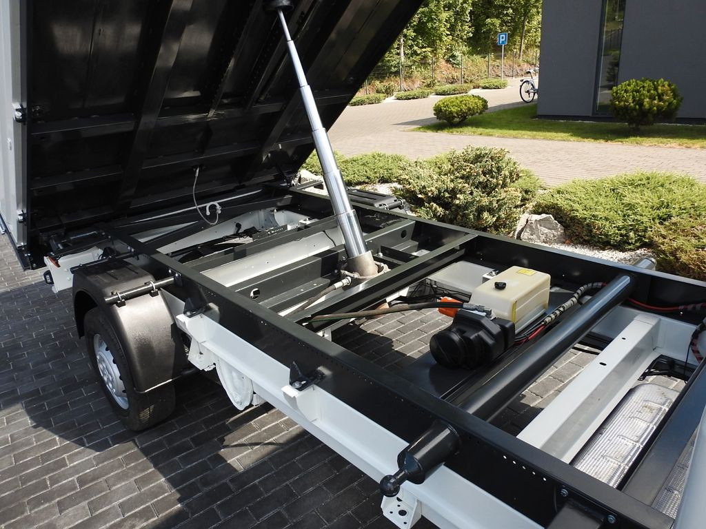 Utilitaire benne Peugeot BOXER DREISEITENKIPPER KLIMAANLAGE 130PS: photos 22
