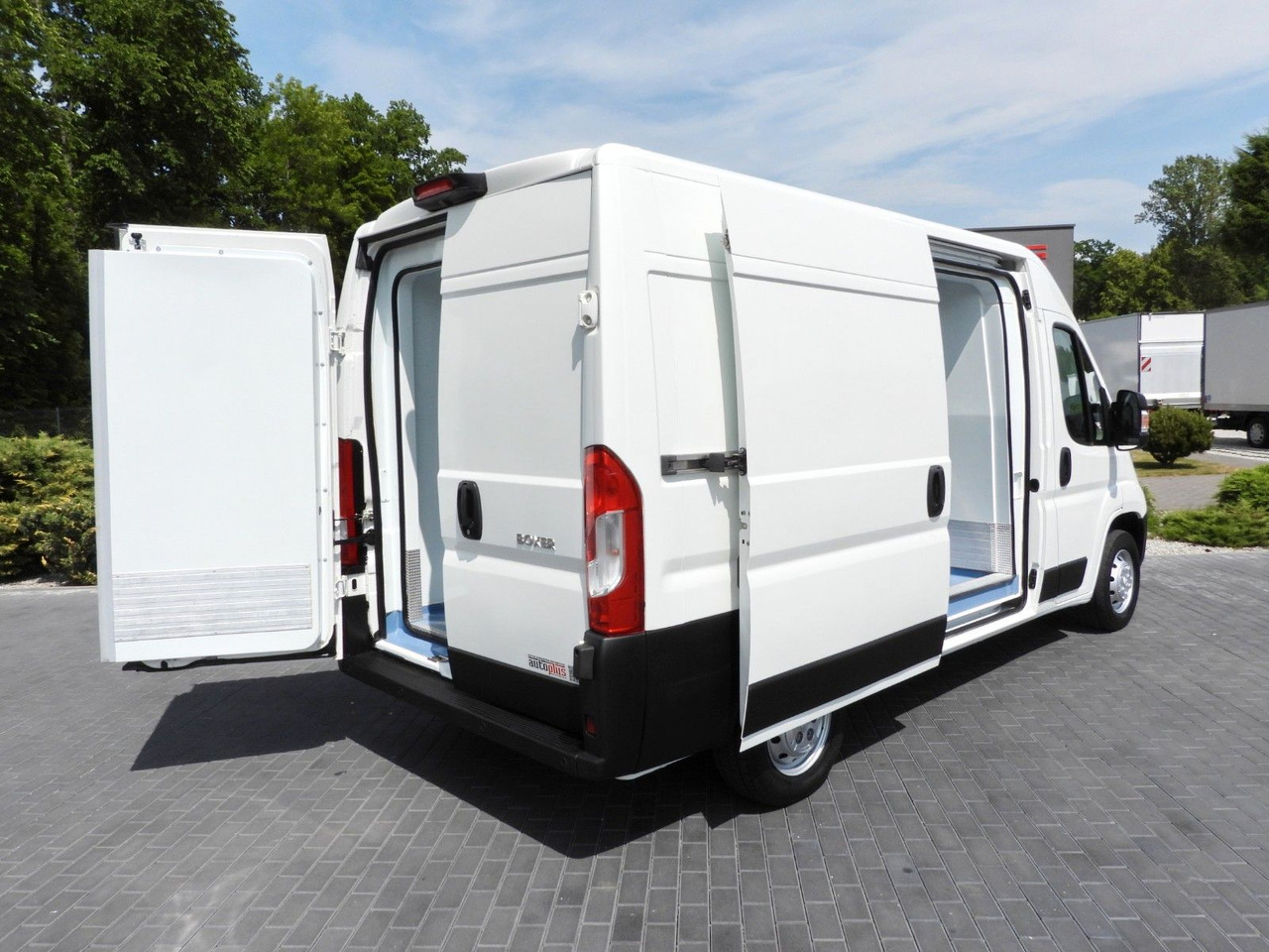 Peugeot BOXER KÜHLKASTENWAGEN -10*C TEMPOMAT - Utilitaire frigorifique: photos 3 Peugeot BOXER KÜHLKASTENWAGEN -10*C TEMPOMAT - Utilitaire frigorifique: photos 3