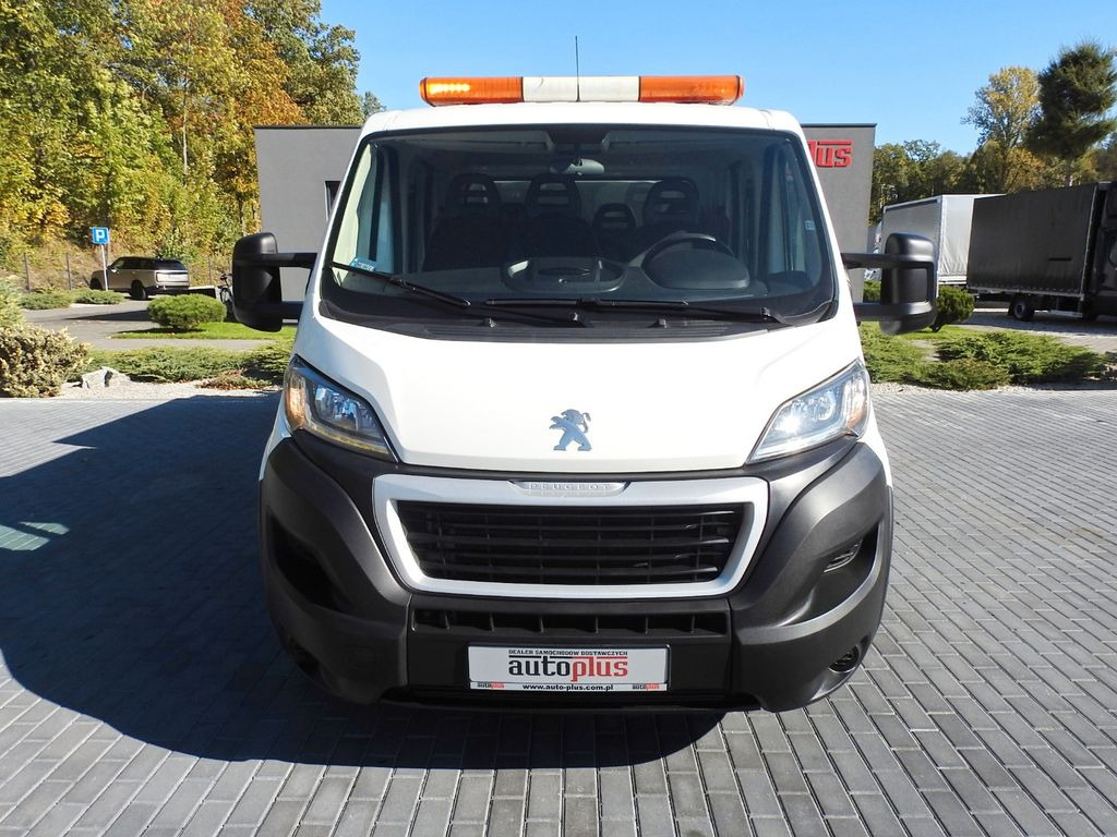 Peugeot BOXER PRITSCHE DOPPELKABINE DOKA 7 SITZE - Utilitaire plateau, Utilitaire double cabine: photos 5 Peugeot BOXER PRITSCHE DOPPELKABINE DOKA 7 SITZE - Utilitaire plateau, Utilitaire double cabine: photos 5