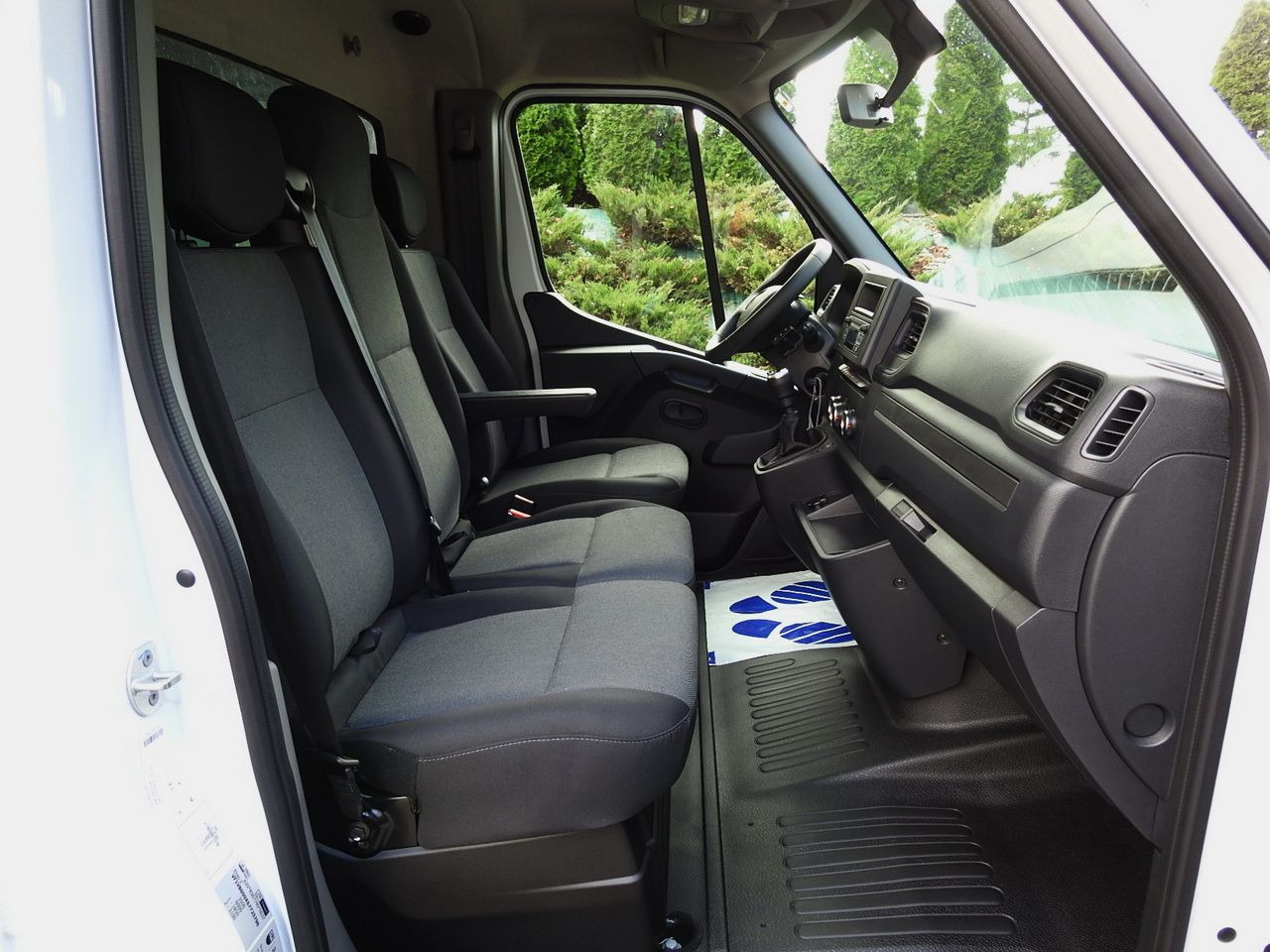 Utilitaire rideaux coulissants (PLSC) RENAULT MASTER  NEW TARPAULIN 8 PALLETS CRUISE CONTROL LED LIGHTS AIR CONDITIONING 165HP: photos 38