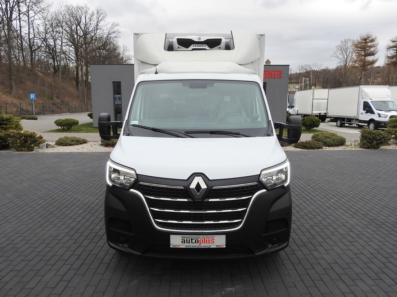 RENAULT MASTER REGRIGERATOR BOX 0*C LED LIGHTS AIR CONDITIONING 145HP - Utilitaire frigorifique: photos 5 RENAULT MASTER REGRIGERATOR BOX 0*C LED LIGHTS AIR CONDITIONING 145HP - Utilitaire frigorifique: photos 5