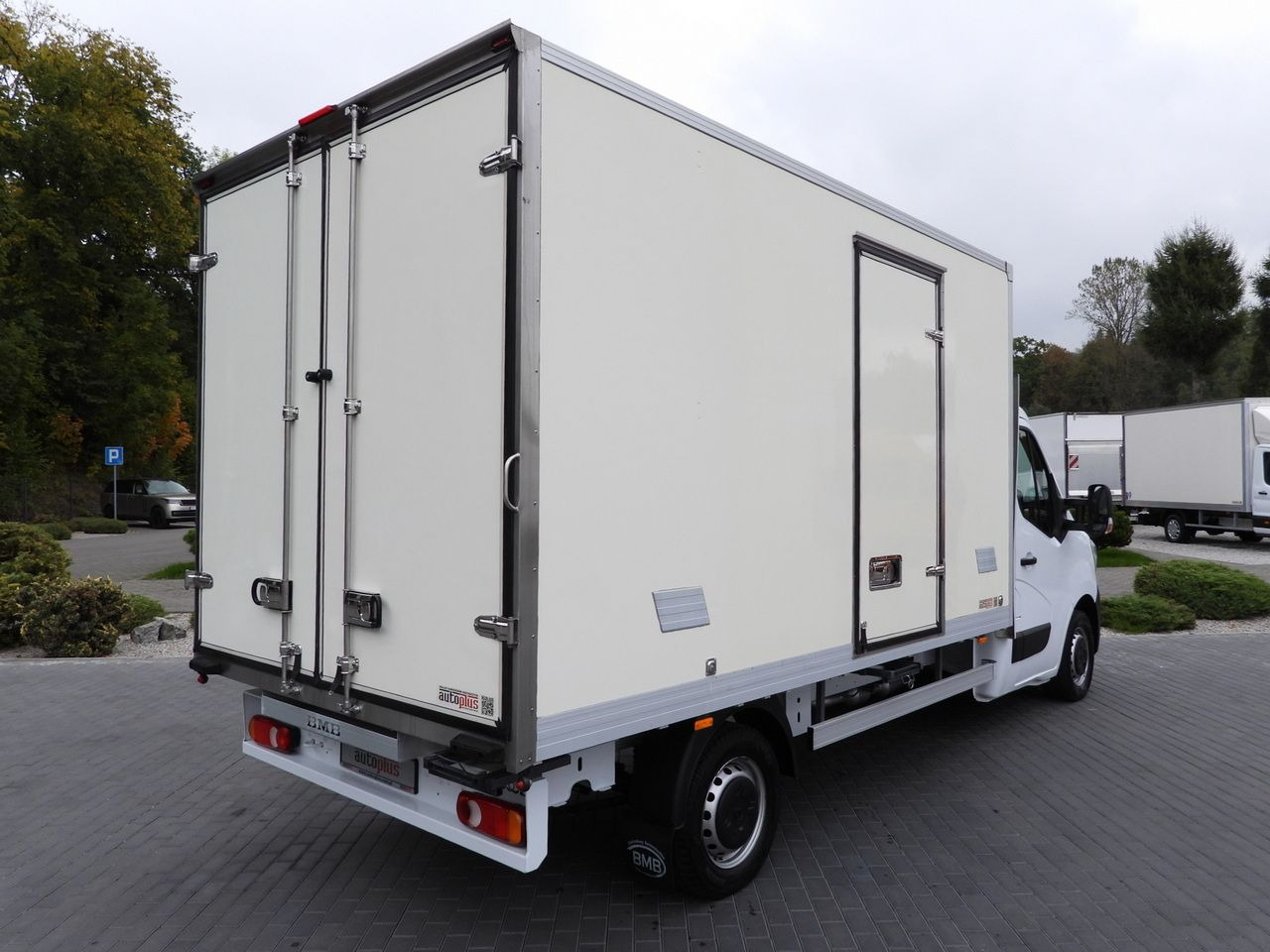 RENAULT MASTER REGRIGERATOR BOX 0*C LED LIGHTS AIR CONDITIONING 165HP - Utilitaire frigorifique: photos 3 RENAULT MASTER REGRIGERATOR BOX 0*C LED LIGHTS AIR CONDITIONING 165HP - Utilitaire frigorifique: photos 3