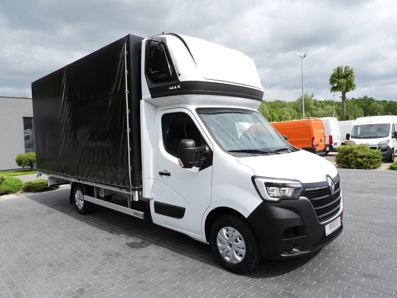 RENAULT MASTER TARPAULIN 10 PALLETS CRUISE CONTROL LED LIGHTS AIR CONDITIONING 165HP - Utilitaire rideaux coulissants (PLSC): photos 4 RENAULT MASTER TARPAULIN 10 PALLETS CRUISE CONTROL LED LIGHTS AIR CONDITIONING 165HP - Utilitaire rideaux coulissants (PLSC): photos 4