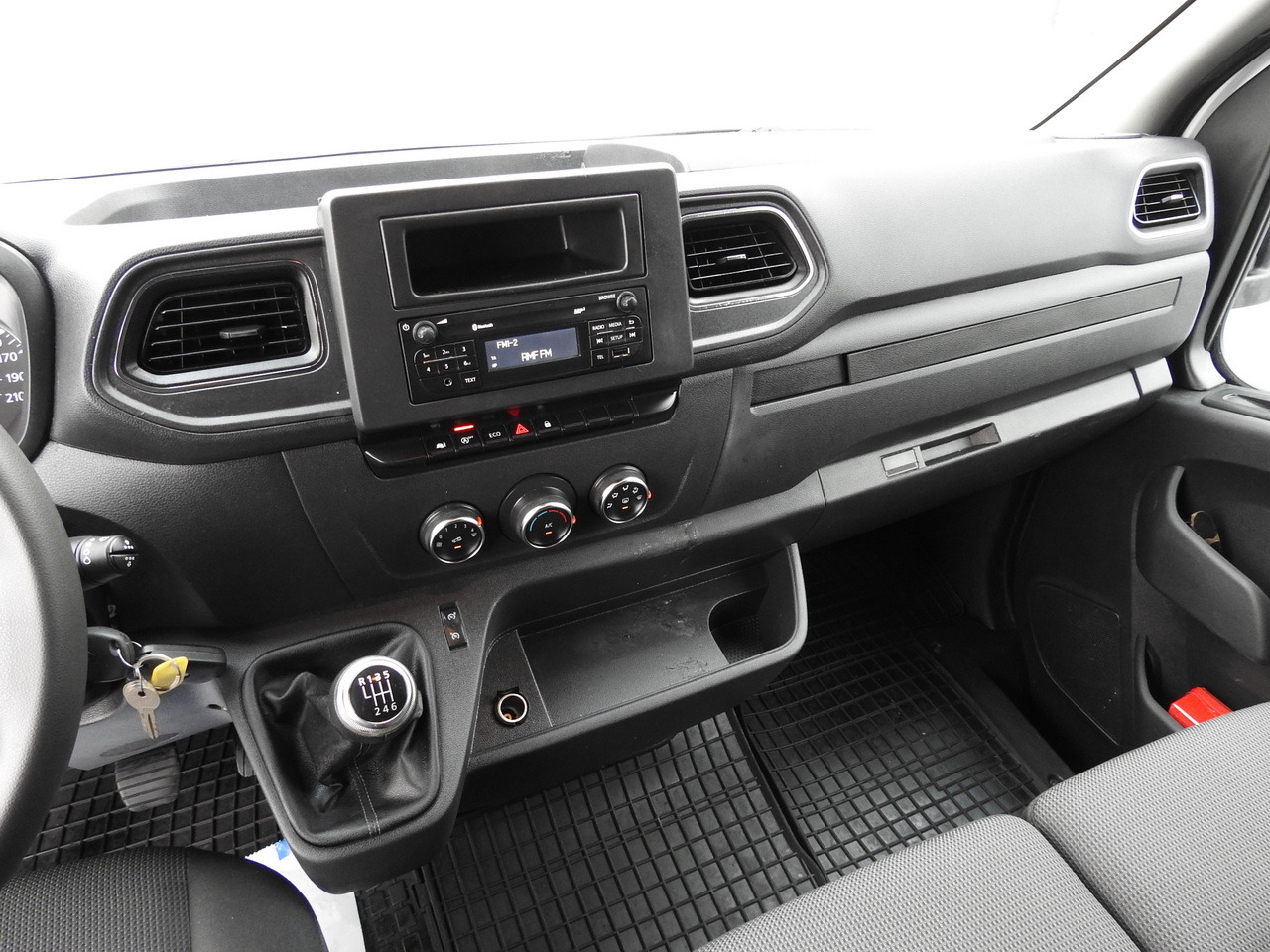 Utilitaire rideaux coulissants (PLSC) RENAULT MASTER TARPAULIN 10 PALLETS WEBASTO CRUISE CONTROL AIR CONDITIONING LED LIGHTS PNEUMATICS  165HP: photos 37