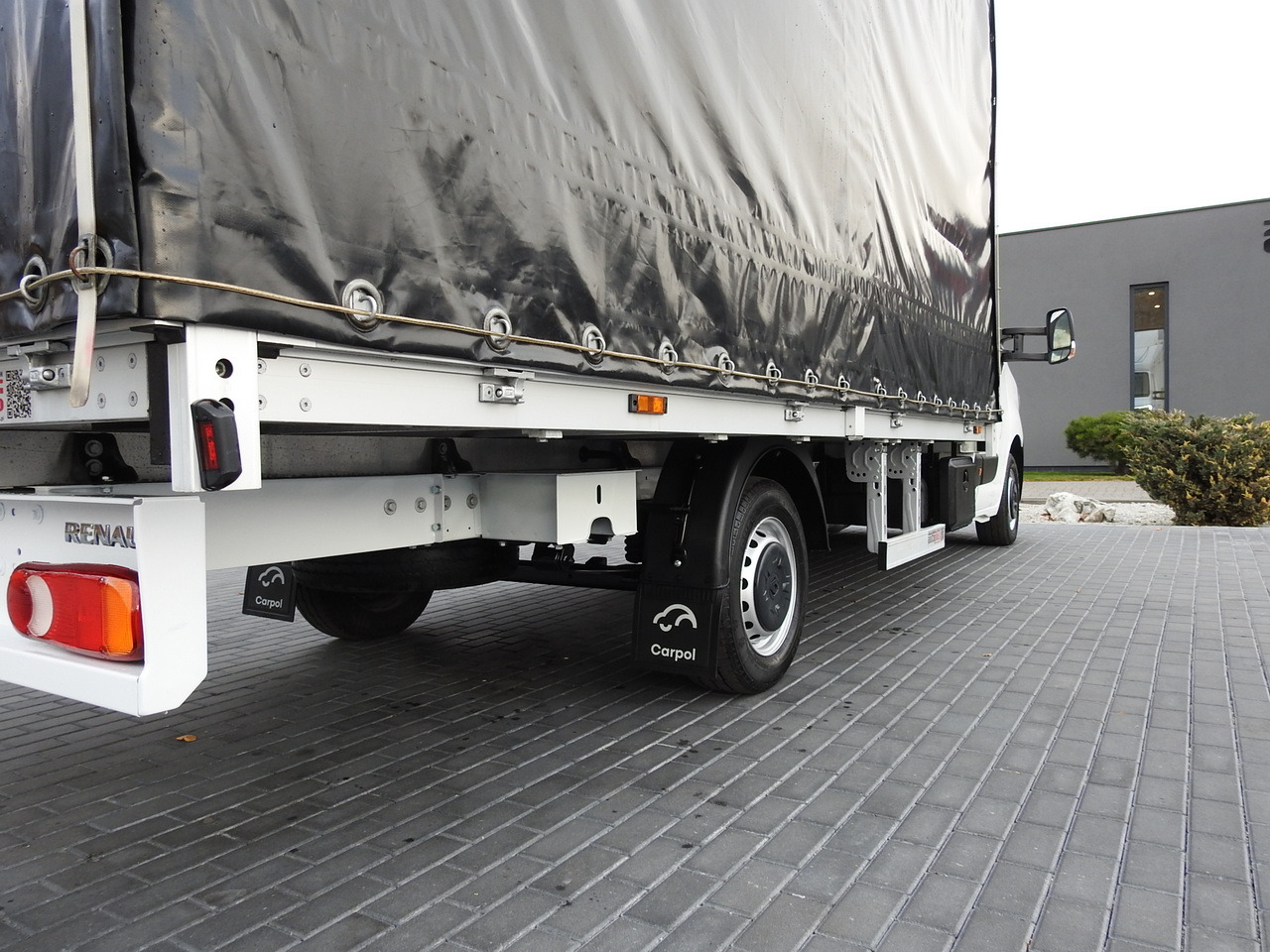 Utilitaire rideaux coulissants (PLSC) RENAULT MASTER TARPAULIN 10 PALLETS WEBASTO CRUISE CONTROL AIR CONDITIONING LED LIGHTS PNEUMATICS  165HP: photos 17