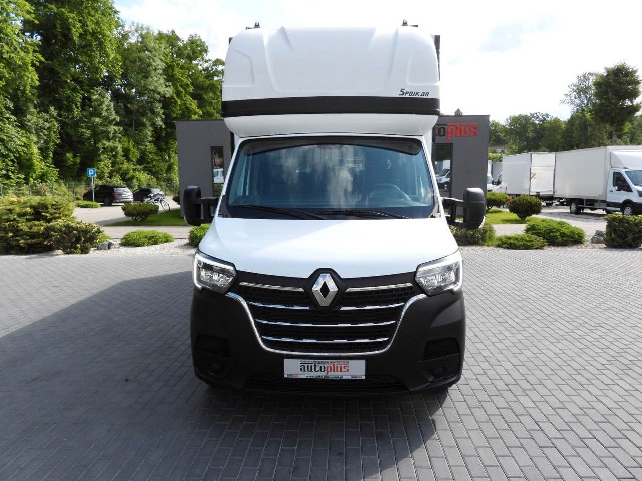Renault MASTER PRITSCHE PLANE 10 PALETTEN WEBASTO A/C - Utilitaire rideaux coulissants (PLSC): photos 5 Renault MASTER PRITSCHE PLANE 10 PALETTEN WEBASTO A/C - Utilitaire rideaux coulissants (PLSC): photos 5