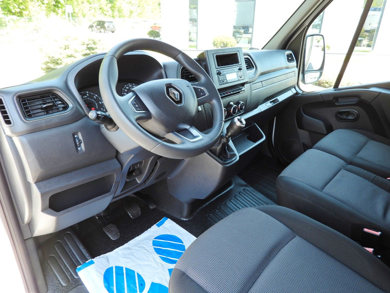 Renault MASTER PRITSCHE PLANE 10 PALETTEN WEBASTO A/C - Utilitaire rideaux coulissants (PLSC): photos 2 Renault MASTER PRITSCHE PLANE 10 PALETTEN WEBASTO A/C - Utilitaire rideaux coulissants (PLSC): photos 2