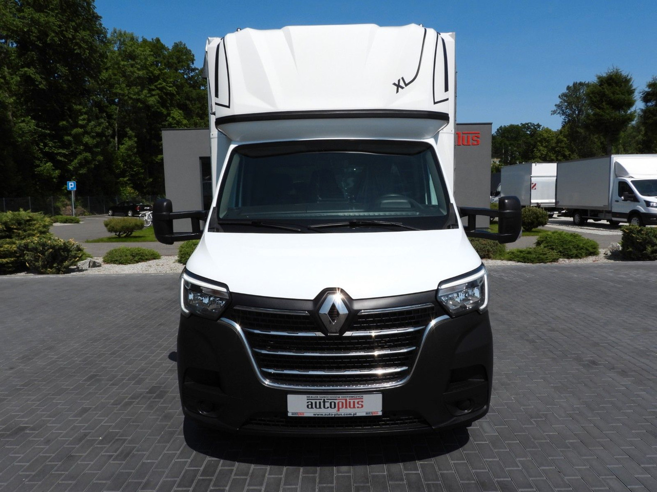Renault MASTER PRITSCHE PLANE AUFZUG 10 PALETTEN WEBAST - Utilitaire rideaux coulissants (PLSC): photos 5 Renault MASTER PRITSCHE PLANE AUFZUG 10 PALETTEN WEBAST - Utilitaire rideaux coulissants (PLSC): photos 5
