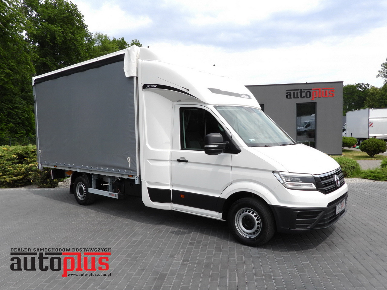 VOLKSWAGEN CRAFTER TARPAULIN 8 PALLETS CRUISE CONTROL LED LIGHTS AIR CONDITIONING 180HP - Utilitaire rideaux coulissants (PLSC): photos 1 VOLKSWAGEN CRAFTER TARPAULIN 8 PALLETS CRUISE CONTROL LED LIGHTS AIR CONDITIONING 180HP - Utilitaire rideaux coulissants (PLSC): photos 1