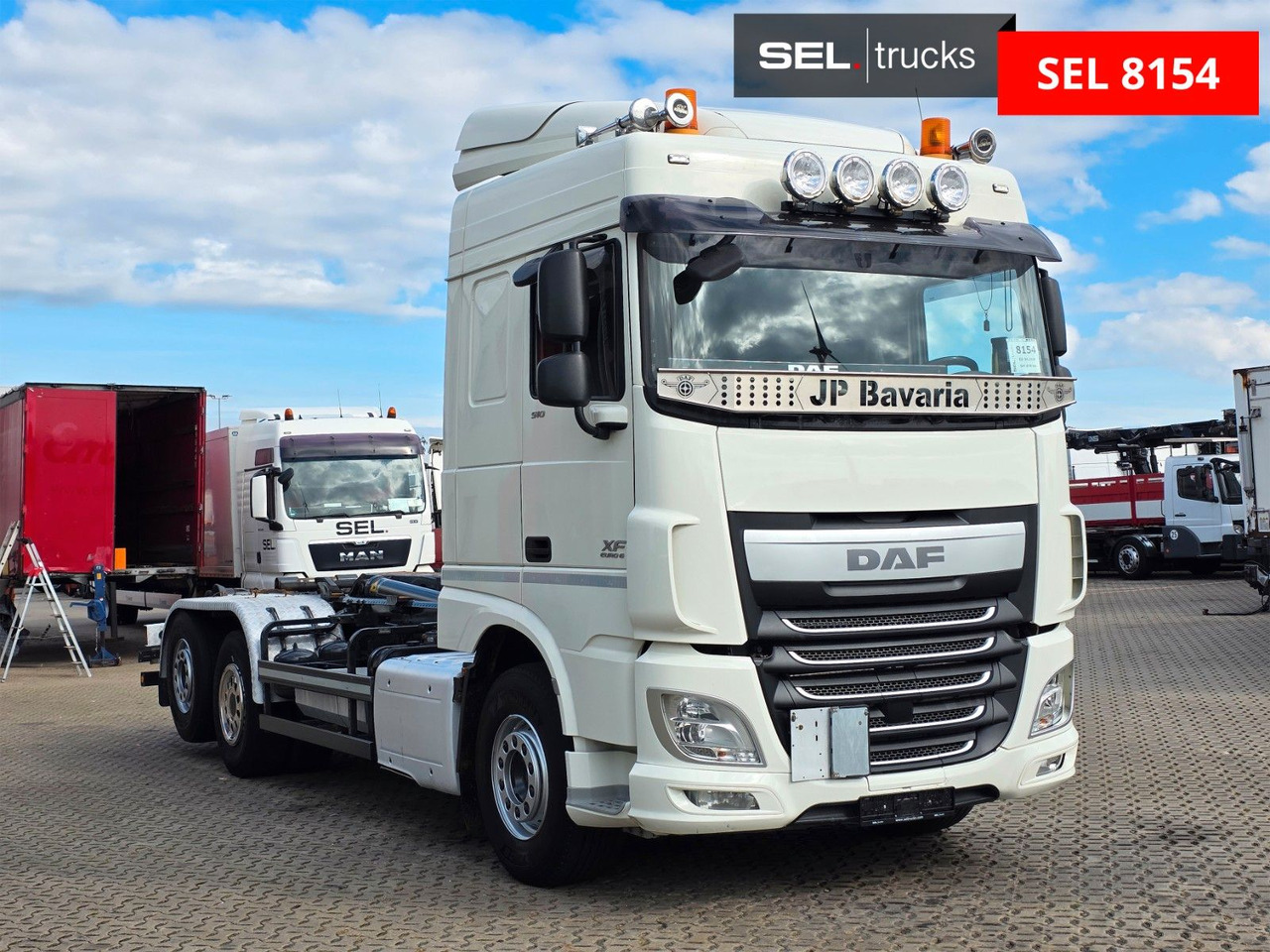 DAF XF 510 FAN / ZF Intarder / Lenk-Liftachse - Camion ampliroll: photos 3 DAF XF 510 FAN / ZF Intarder / Lenk-Liftachse - Camion ampliroll: photos 3