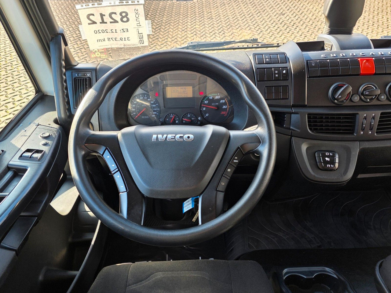 Fourgon grand volume Iveco Eurocargo 75-190 / Ladebordwand / 6D: photos 39 Fourgon grand volume Iveco Eurocargo 75-190 / Ladebordwand / 6D: photos 39