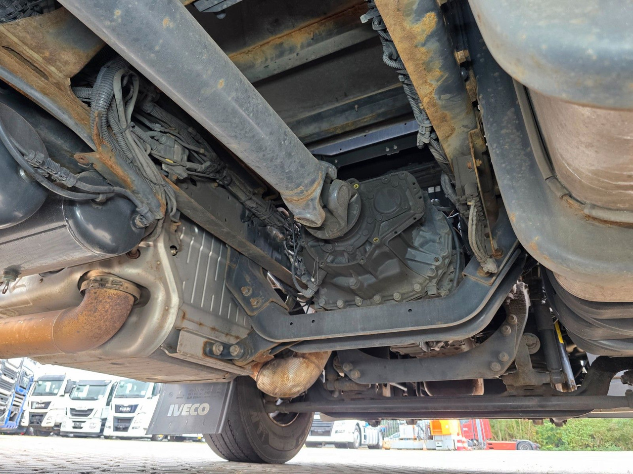 Camion pour le transport de boissons Iveco Stralis 420 / Ldbw  / Lenkachse / Liftachse: photos 23 Camion pour le transport de boissons Iveco Stralis 420 / Ldbw  / Lenkachse / Liftachse: photos 23