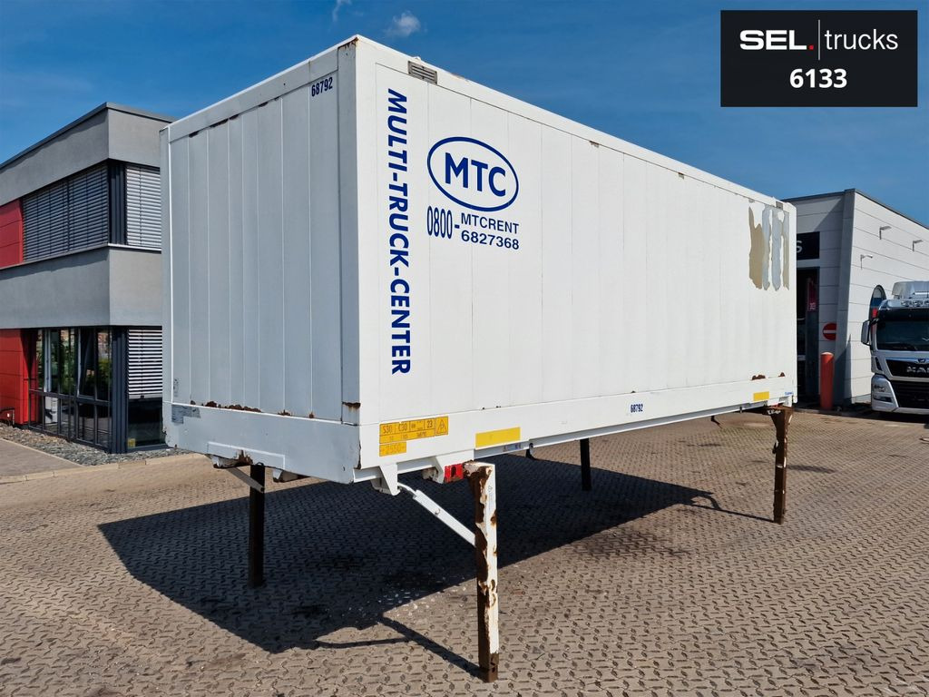 Krone WK 7.3 RSTG / Rolltor / Textil / Koffer Krone WK 7.3 RSTG / Rolltor / Textil / Koffer - Carrosserie fourgon: photos 2 Krone WK 7.3 RSTG / Rolltor / Textil / Koffer Krone WK 7.3 RSTG / Rolltor / Textil / Koffer - Carrosserie fourgon: photos 2