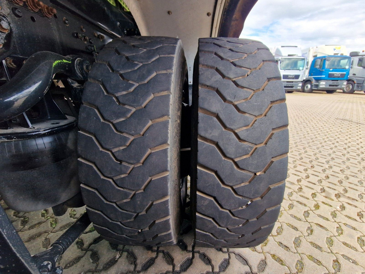 Camion benne MAN TGS 33.510 6x6 BL CH /Dreiseitenkipper /6x6 / 6D: photos 25