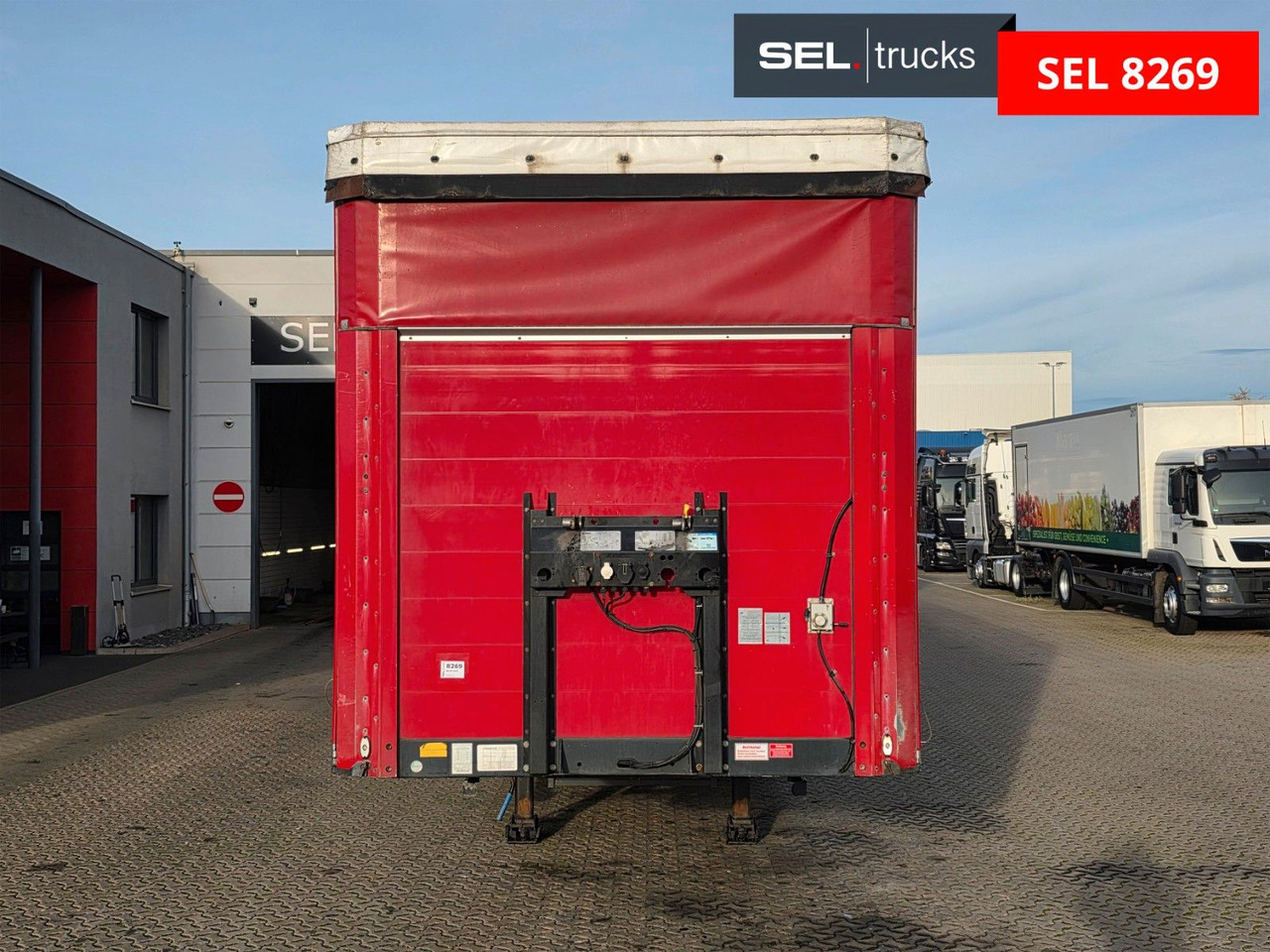 Schwarzmüller SJ - Semi-remorque pour le transport de boissons: photos 2 Schwarzmüller SJ - Semi-remorque pour le transport de boissons: photos 2