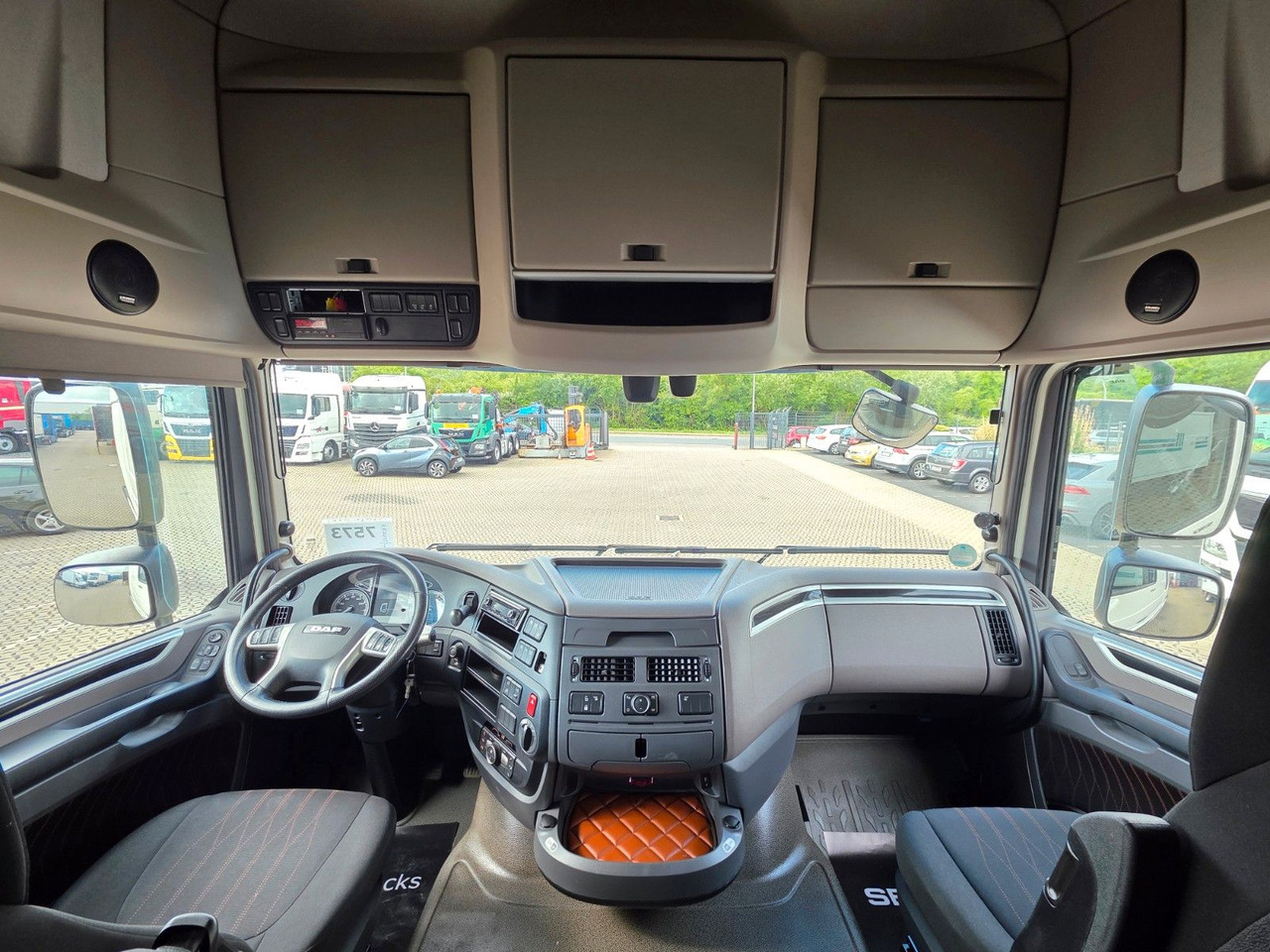 Tracteur routier DAF XF 530 FT / ZF Intarder / Standklimaanlage / 6D: photos 19