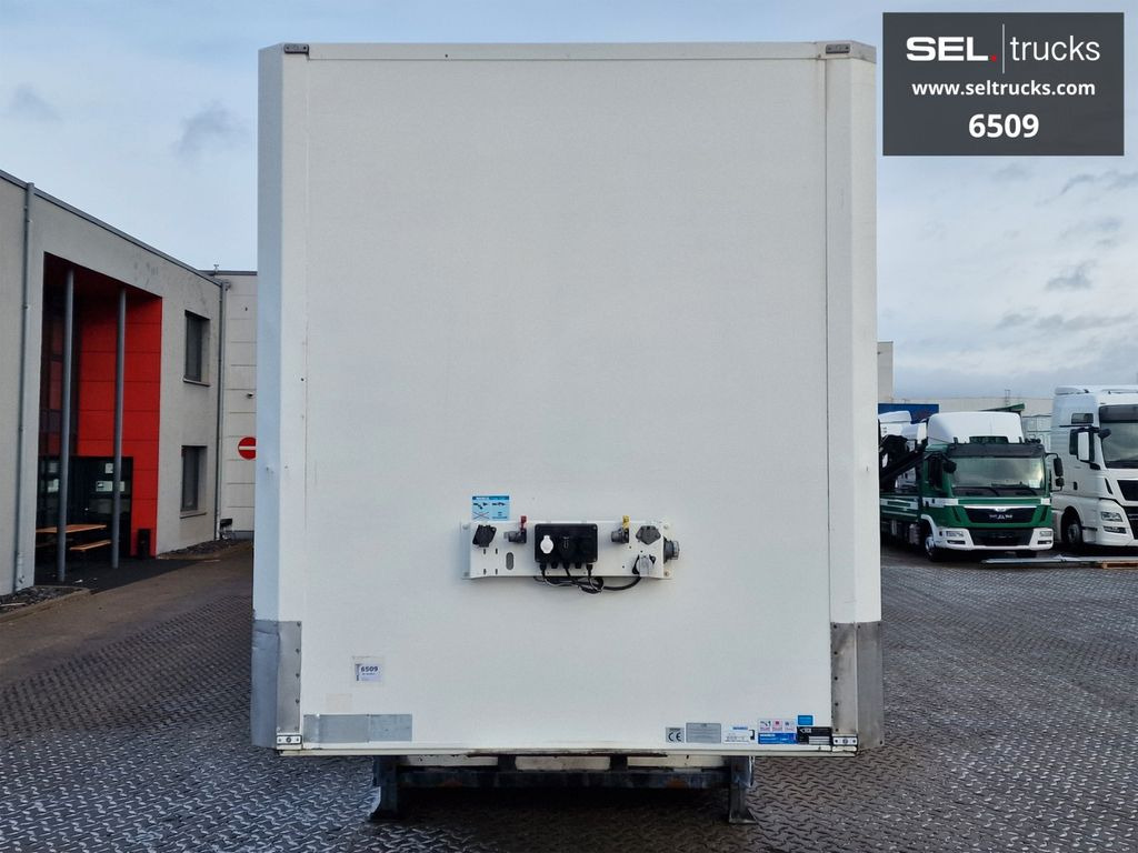 Van Eck PT-3Z / Doppelstock / Mega - Semi-remorque fourgon: photos 2 Van Eck PT-3Z / Doppelstock / Mega - Semi-remorque fourgon: photos 2