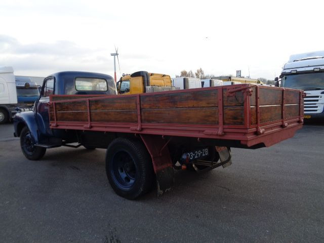 Bedford A 5LCG 5 TONNER - Camion plateau: photos 4 Bedford A 5LCG 5 TONNER - Camion plateau: photos 4