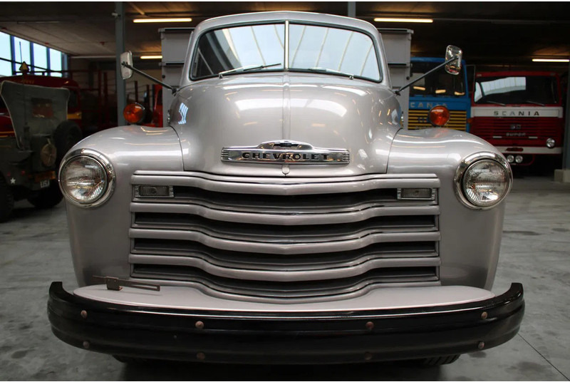 Chevrolet Loadmaster - Camion benne: photos 2 Chevrolet Loadmaster - Camion benne: photos 2