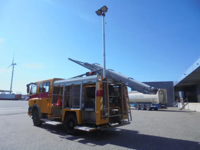 Camion de pompier DAF 75.270 ATI 4X4 NL TRUCK: photos 6