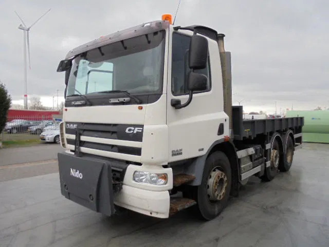 DAF CF 75 250 6X2 - Camion plateau: photos 1 DAF CF 75 250 6X2 - Camion plateau: photos 1