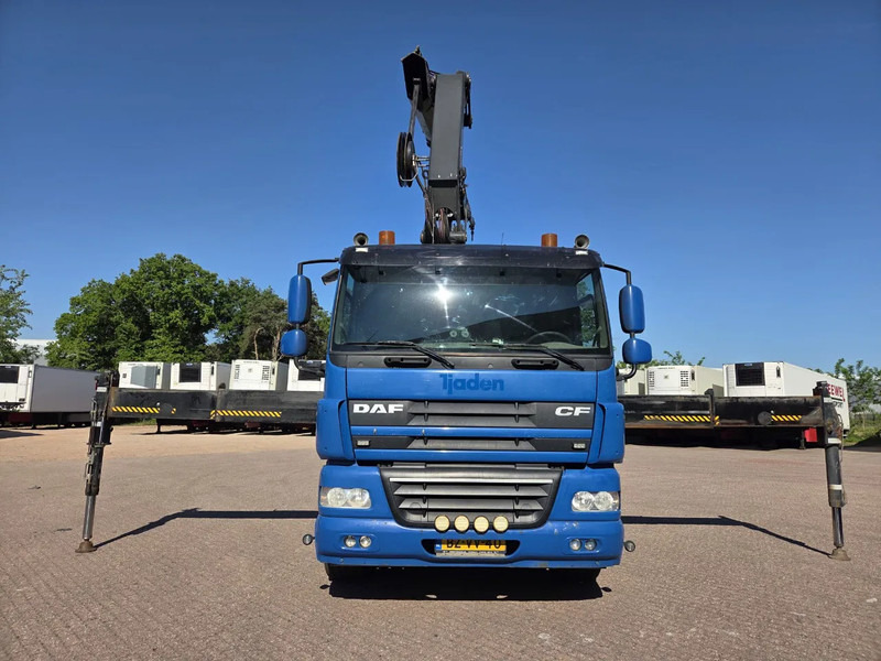 DAF CF 85.460 EEV 8X2 + HIAB 477E6 HIPRO - Camion grue: photos 2 DAF CF 85.460 EEV 8X2 + HIAB 477E6 HIPRO - Camion grue: photos 2