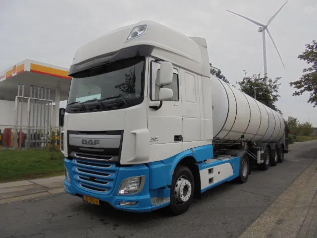 DAF XF 440 SSC RETARDER - Camion citerne: photos 1 DAF XF 440 SSC RETARDER - Camion citerne: photos 1