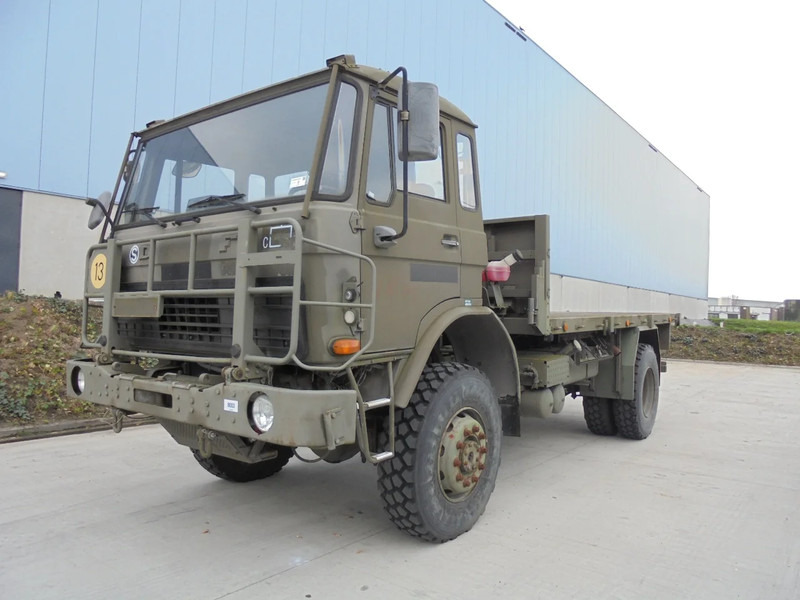 DAF YA 4442 4X4 - Camion plateau: photos 1 DAF YA 4442 4X4 - Camion plateau: photos 1